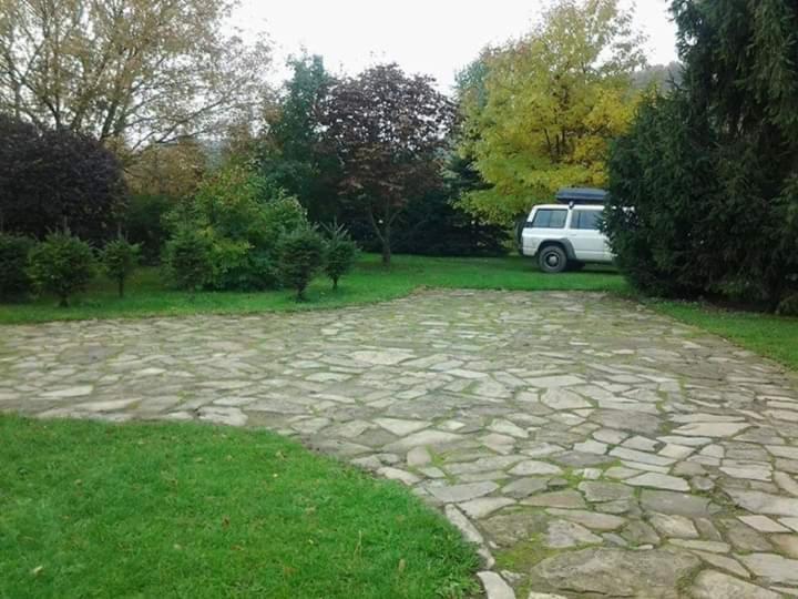Agroturystyka W Ogrodach ซาน็อค ภายนอก รูปภาพ